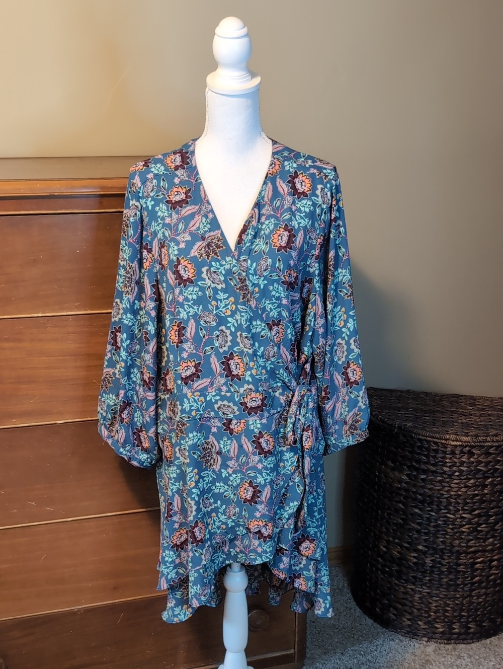 Torrid Floral Mini Wrap-Style Dress Long Tunic Size 4